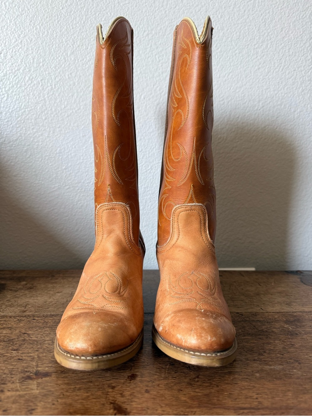 Dingo Western Boots sz 8 (more like 7.5) - Picture 4 of 10